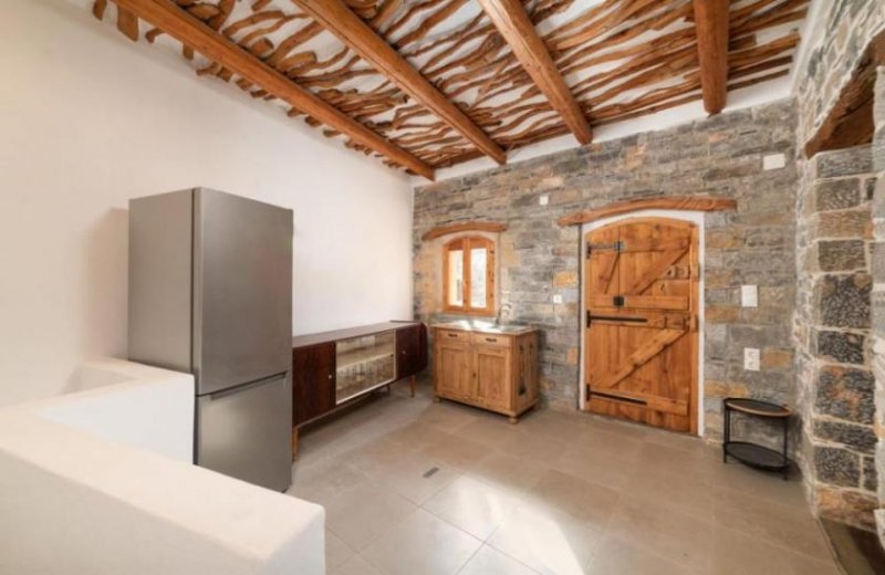 Epano Elounda MIT VIDEO: Kreta, Epano Elounda: Zwei wunderschöne nebeneinander liegende Steinhäuser im traditionellen Dorf Haus kaufen